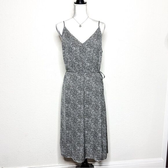 Cupcakes and Cashmere Women's  Leopard Print Wrap Midi Dress Size Medium - Picture 1 of 7